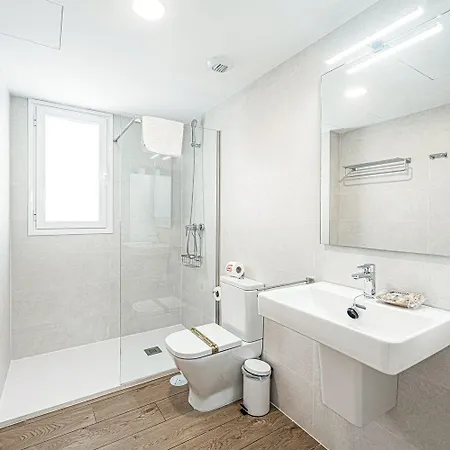 Isea 1111 - Luxury Modern With Pool & Sea Views Torrox