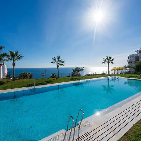 Isea 1111 - Luxury Modern With Pool & Sea Views Appartement *