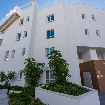 Isea 1111 - Luxury Modern With Pool & Sea Views Appartement *